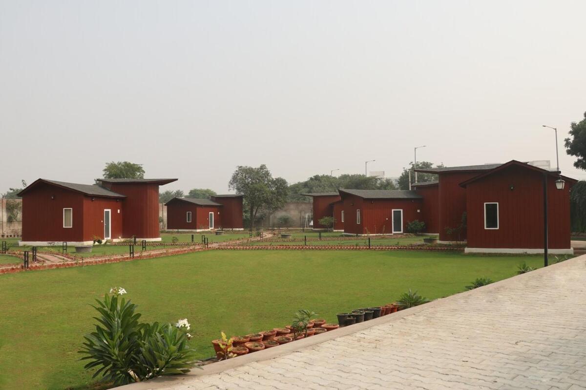VrindāvanThe Bageecha住宿加早餐旅馆 外观 照片